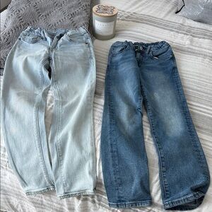 2 Pair of Light and Dark Blue Jeans Old navy selling for $30 both or $17 each…